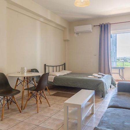 Elia Mini Suites 7 لاريسا المظهر الخارجي الصورة