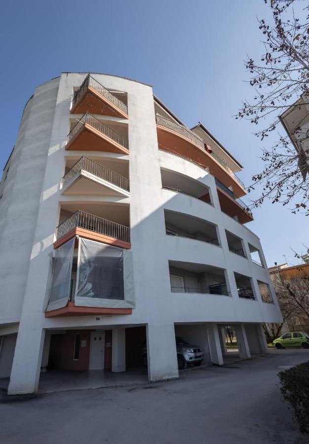 Elia Mini Suites 7 لاريسا المظهر الخارجي الصورة